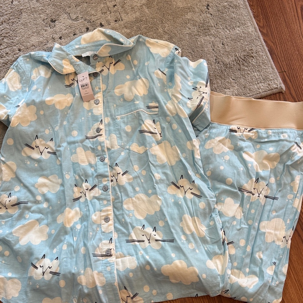Loft Maternity Blue Cat Print Pajamas, size Medium NWT